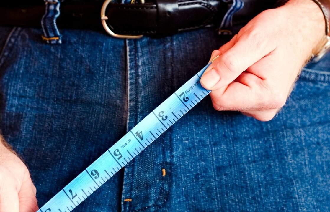 đo dương vật trước khi mở rộng